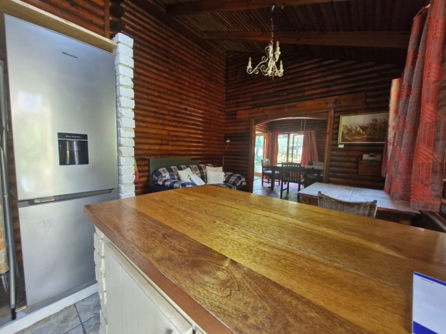 To Let 2 Bedroom Property for Rent in Hunters Home Western Cape